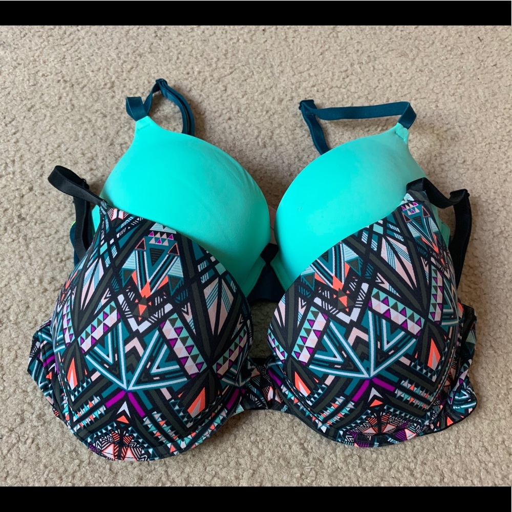 34D VS PINK Push Up Bra BUNDLE